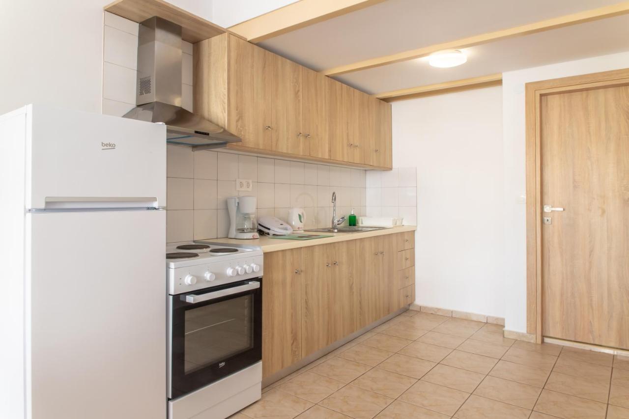 Argiri Apartments & Suites Георгиуполис Экстерьер фото